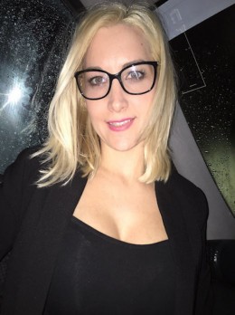 Sara - Escort in London - hair color Brown