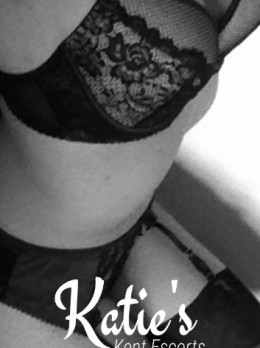 Escort in London - Shelly Escort in London - Shelly